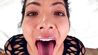 Asyalı fahişe, cesur yüzlü
